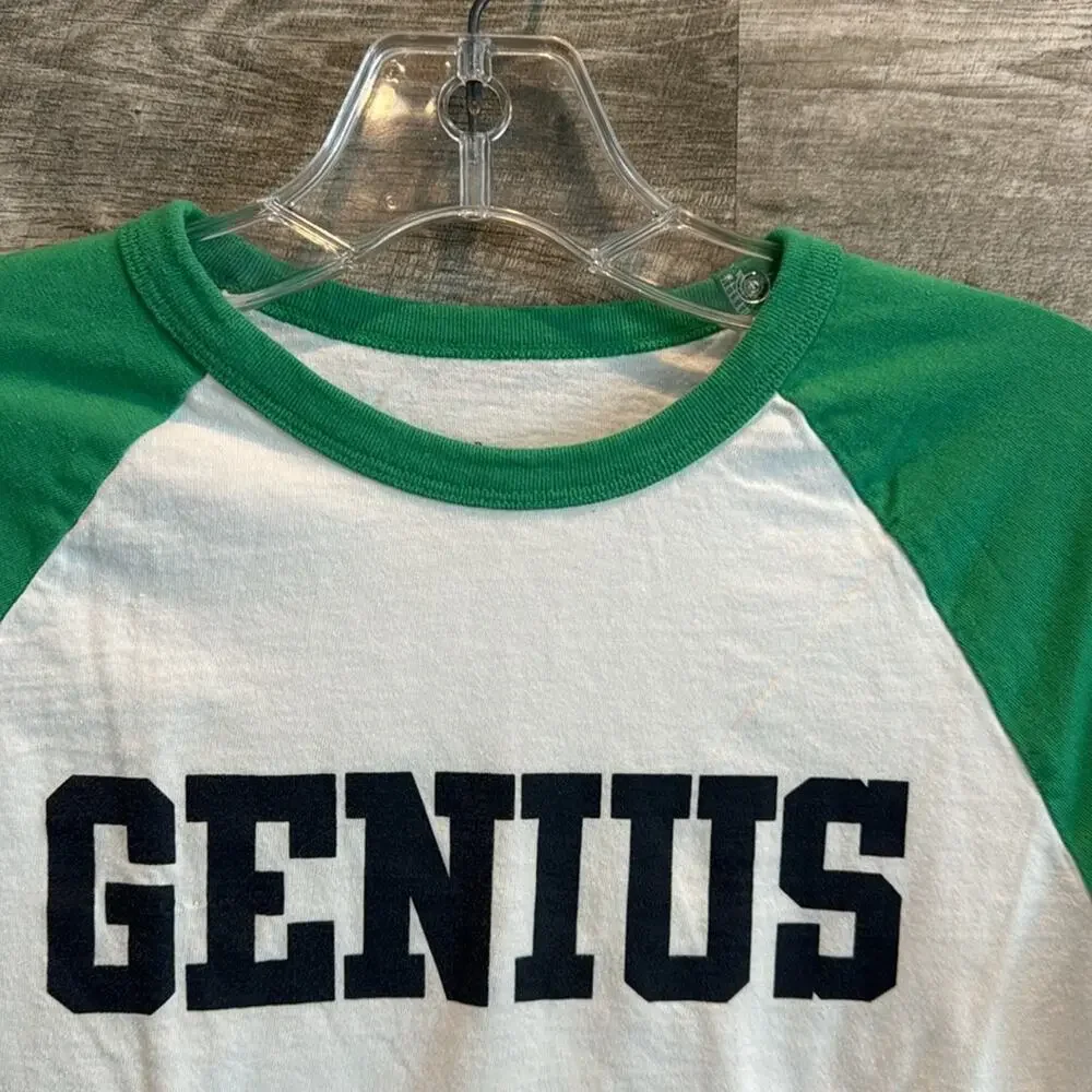 GAP Kids gently Pre Loved Long Sleeve Tee in 100% Cotton.